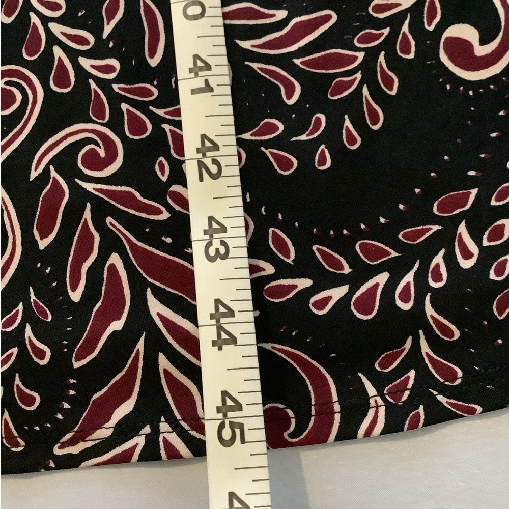 Elegant Burgundy and Black Maxi Dress with Jacket - Picture 4 of 9